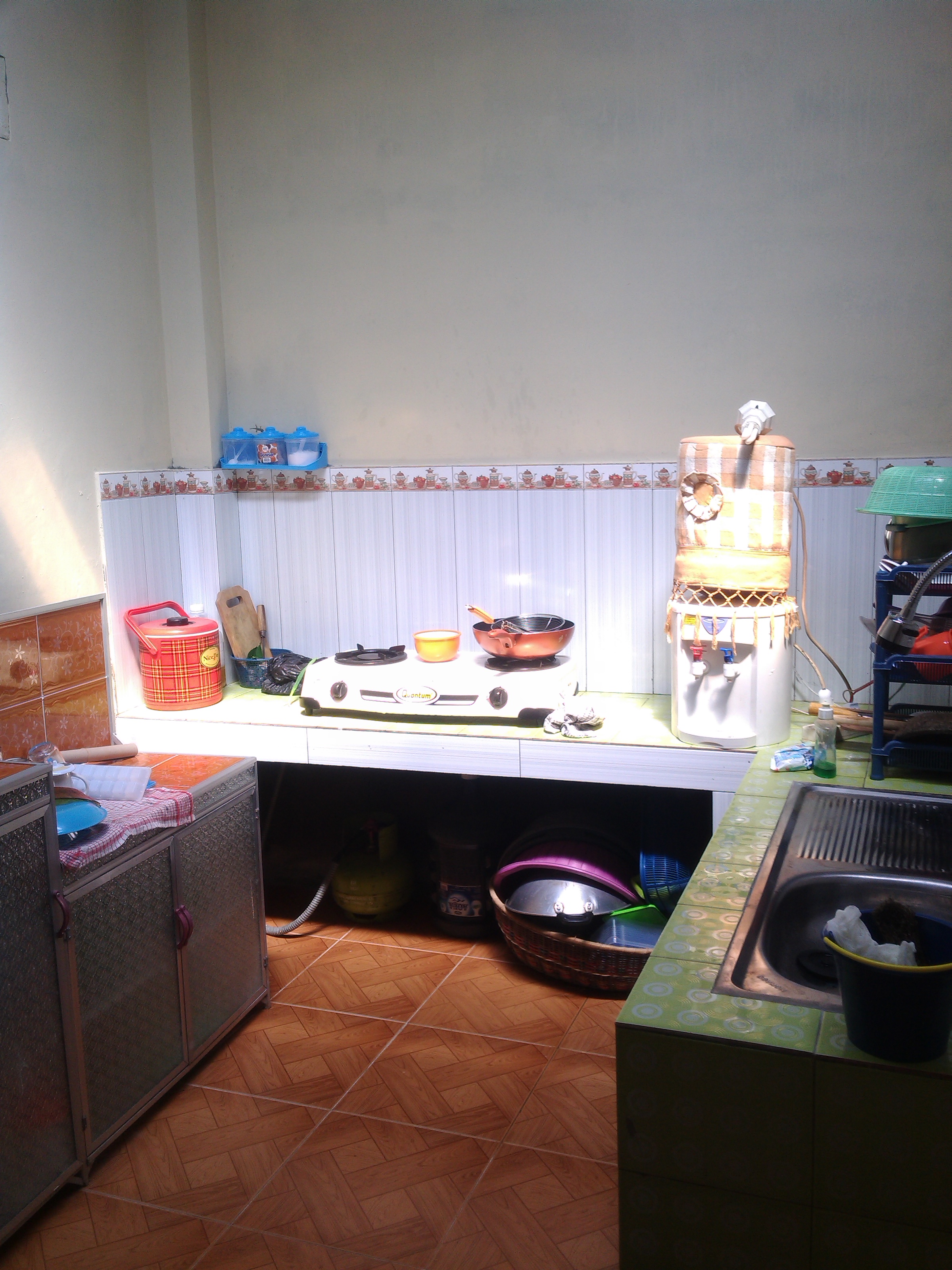 Renovasi dapur sederhana adegondang